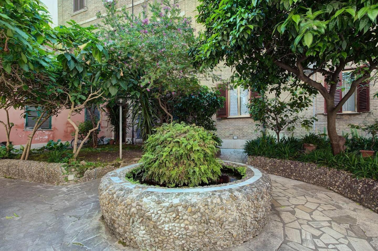 Amp Vatican House روما المظهر الخارجي الصورة